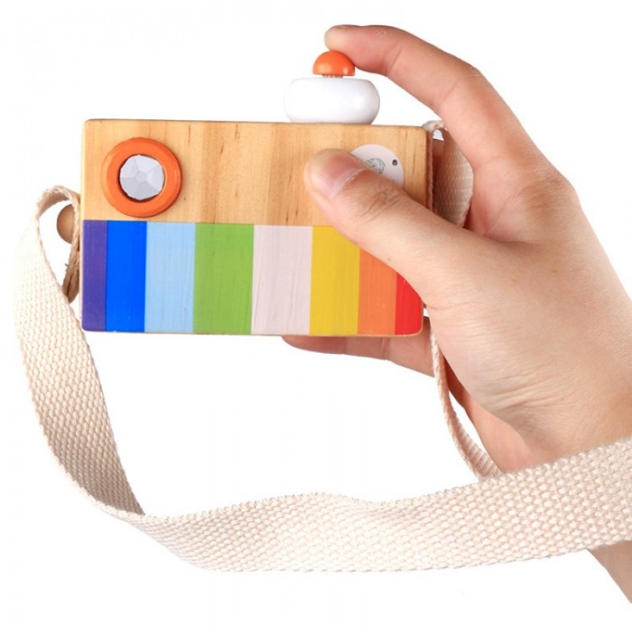 Деревянная игрушка «фотоаппарат» с ремешком